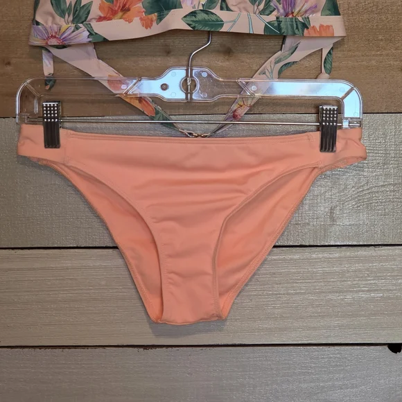 Roxy Bikini Set Top L/Bottom S - Picture 3 of 5